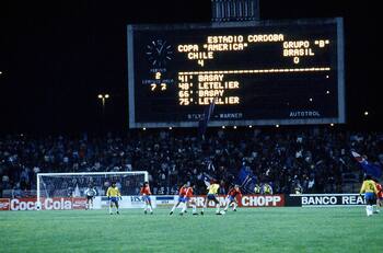 VIDEO | El día de gloria de Orlando Aravena en La Roja: goleada a Brasil en Copa América