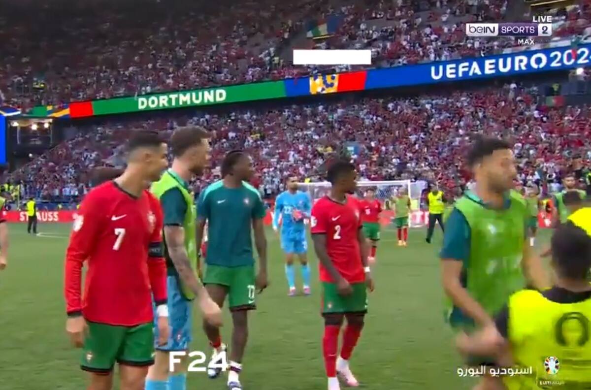 Insólito: delantero de Portugal fue “tackleado” por un guardia de seguridad de la Eurocopa