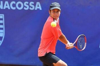 Este es Bueno: tenista peruano amenaza a Chile antes de la Copa Davis con título en Argentina