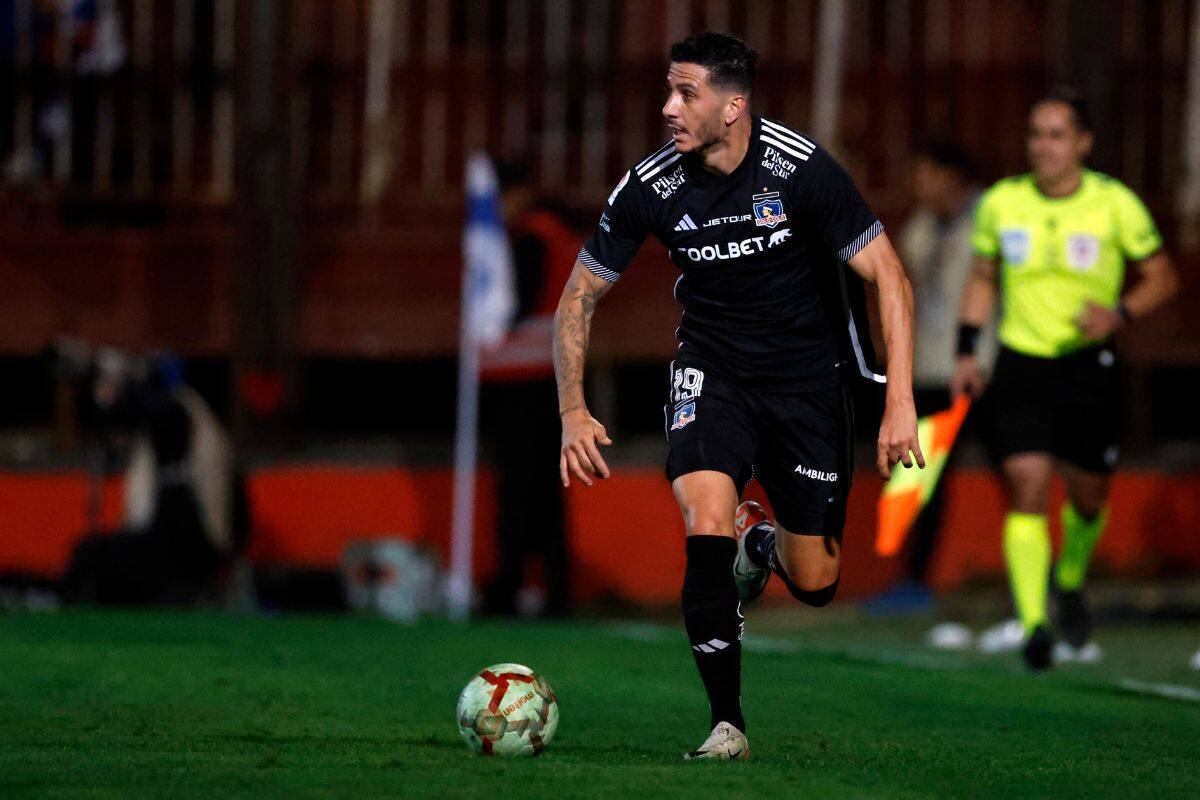 Gonzalo Castellani tendrá su primera titularidad en Colo Colo. Foto: Agencia Aton.