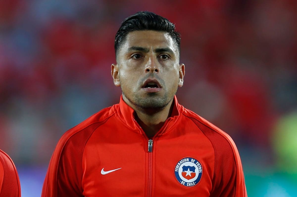 cuestionó el legado de la Generación Dirada en el fútbol chileno.