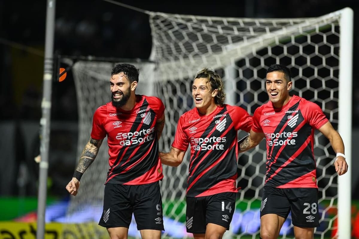 es la opción que asoma en Colo Colo.