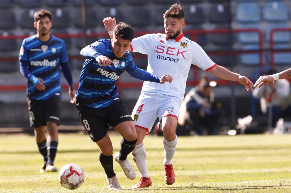 quiere jugar en Nacional de Uruguay.