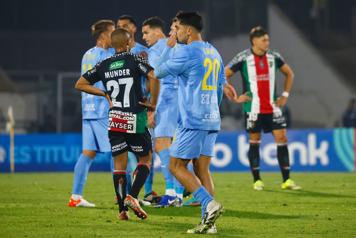 “No fue un buen paso por Universidad de Chile y lo tengo claro. A pesar de eso, le tengo cariño enorme”. Foto: Aton.