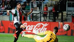 Goleador de Palestino explicó por qué “le dedicó” su penal al banco del rival: “Fueron poco agradables”