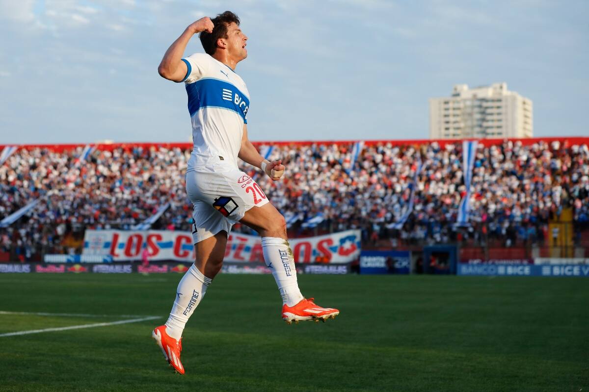 está a un paso de emigrar al fútbol europeo. Foto: Agencia Aton.
