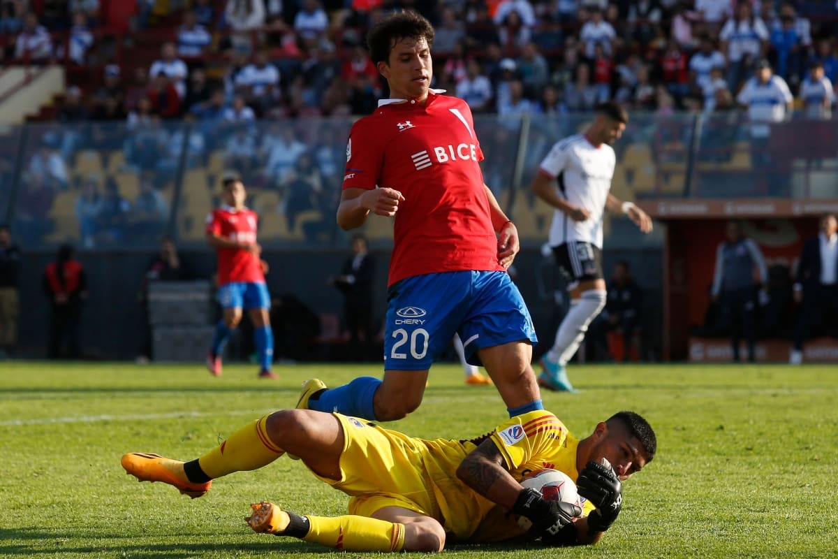 en el partido de la UC contra Colo Colo en 2023