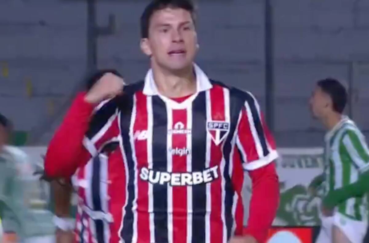 VIDEO | Gonzalo Tapia volvió a anotar en Sao Paulo, pero su equipo fue eliminado en Copa de Brasil