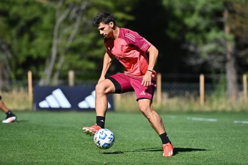 El atacante chileno en River Plate. Foto: @RiverPlate.