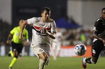 Gonzalo Tapia, esperanza de Chile: alabado por Crespo, titular en La Roja y con “espíritu guerrero”