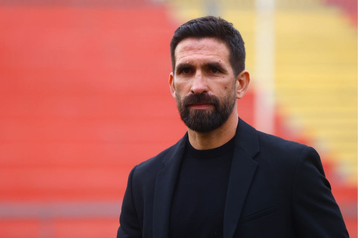 El ex volante central de Unión Española conversa con En Cancha Prime. Desde sus inicios en la UC hasta la consagración y capitanía en los rojos. Foto: Agencia Aton.