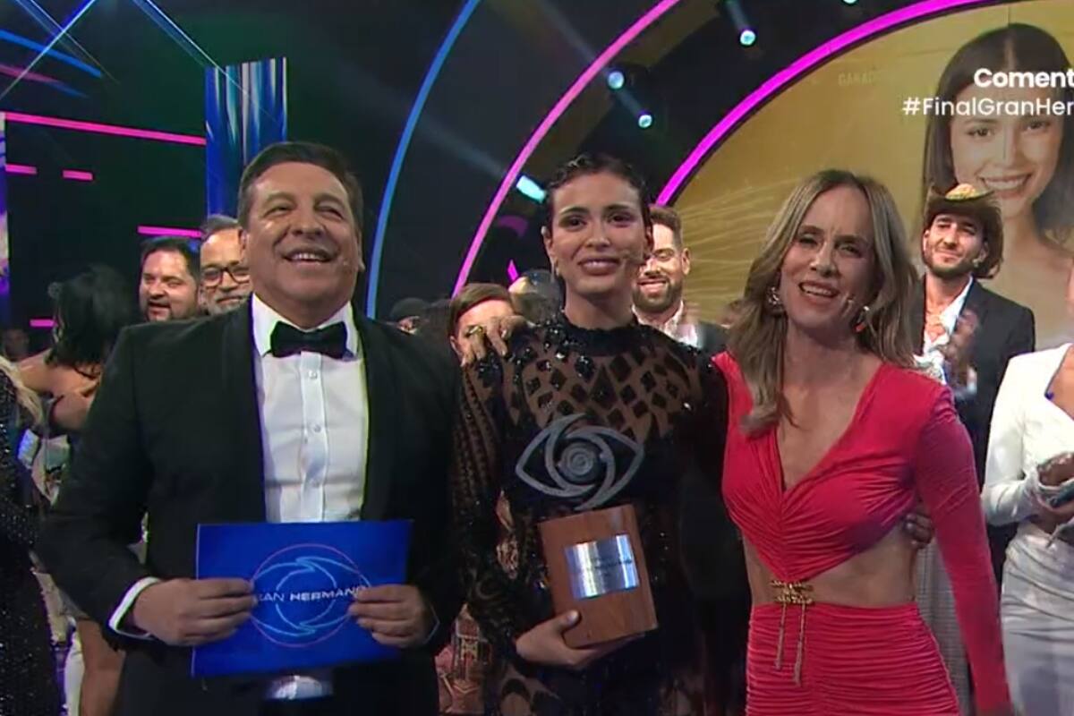 Constanza Capelli y el premio de "Gran Hermano" Chile.