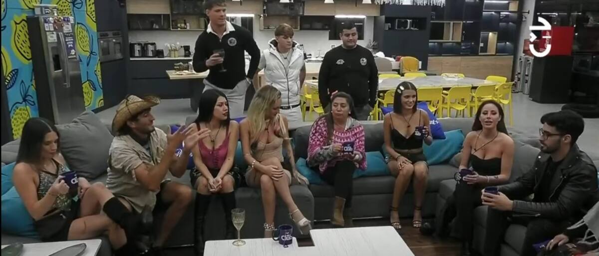 La casa de "Gran Hermano" Chile con los nuevos participantes. Foto: CHV.