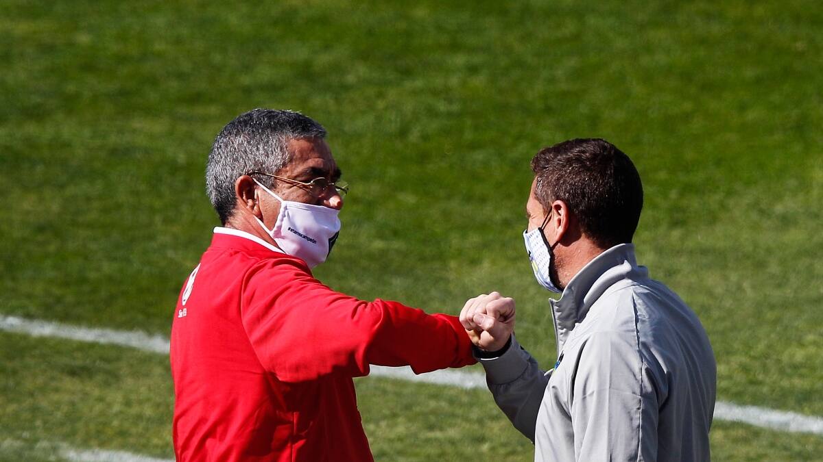 Está sin club: el DT extranjero que se ofreció para reemplazar a Jorge Almirón en Colo Colo