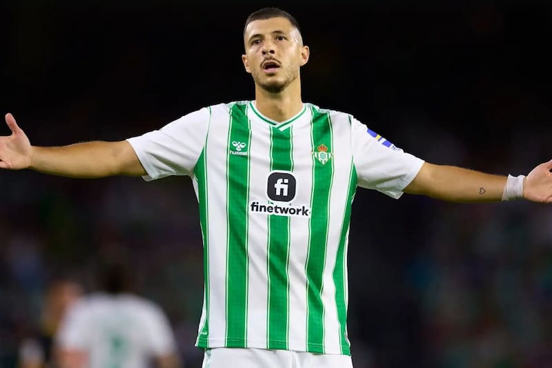 El mediocampista argentino en su paso época en el Real Betis.
