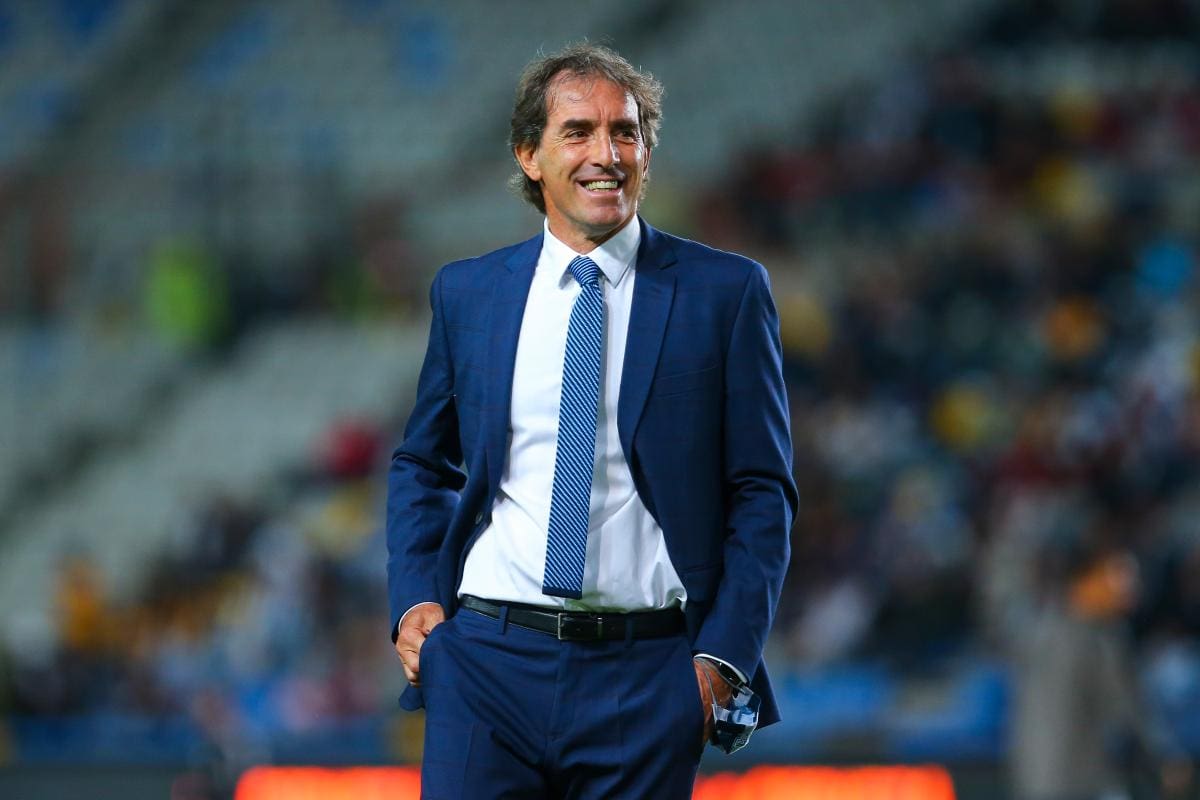 Guillermo Almada es uno de los candidatos fuertes para tomar al TRI.