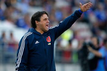 El dolor de cabeza de Guillermo Hoyos de cara al ‘Superclasico’ con Colo Colo