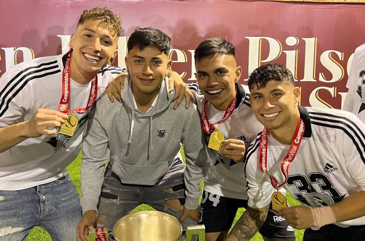 “Gualberto Jara me dejaba fuera de los entrenamientos, me tenía trotando por fuera de la cancha”