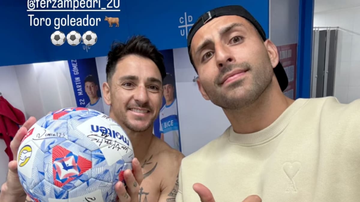 Mientras sueñan con su retorno: Maripán aparece en el camarín de la UC celebrando con el plantel