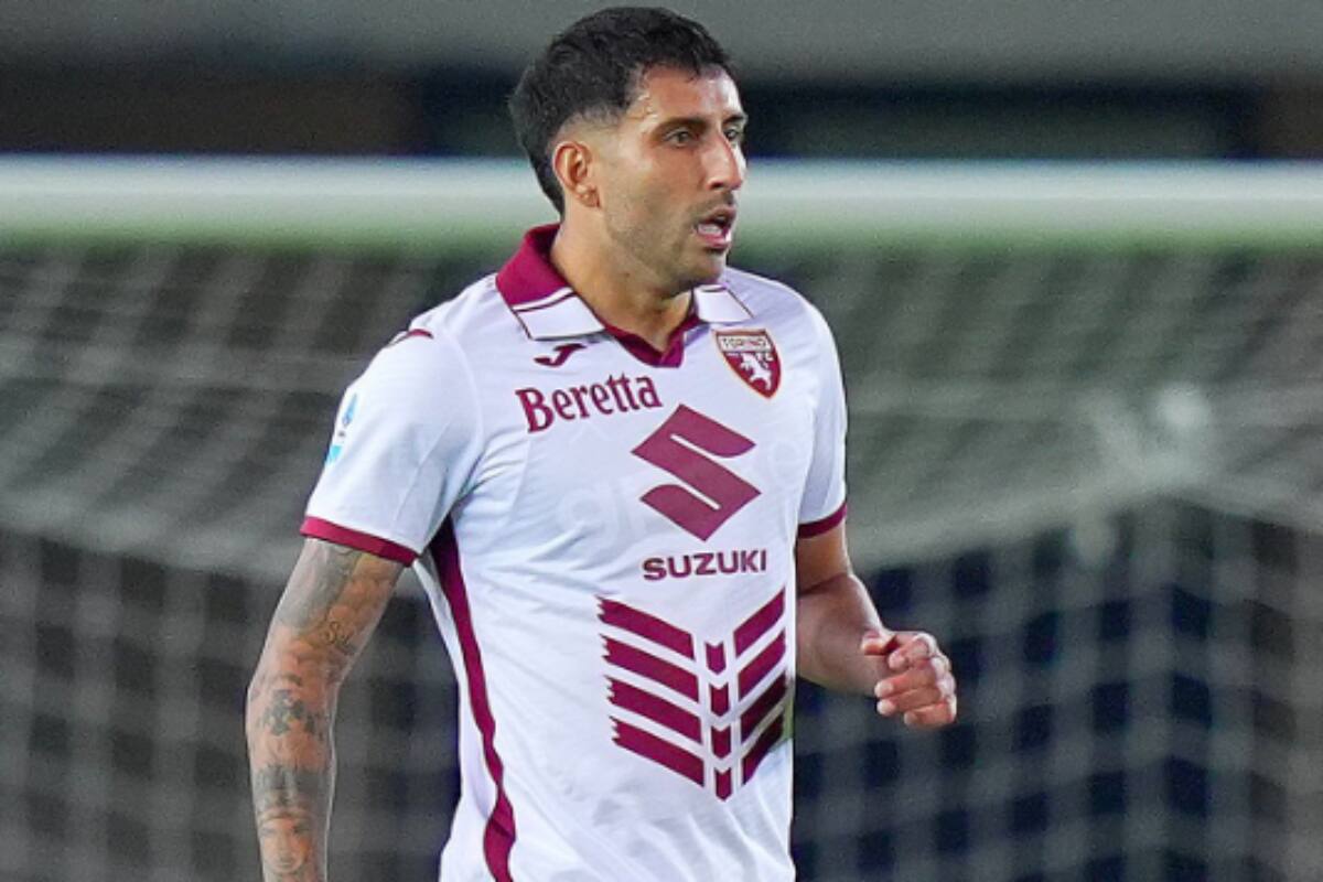 Guillermo Maripán con la camiseta del Torino FC.