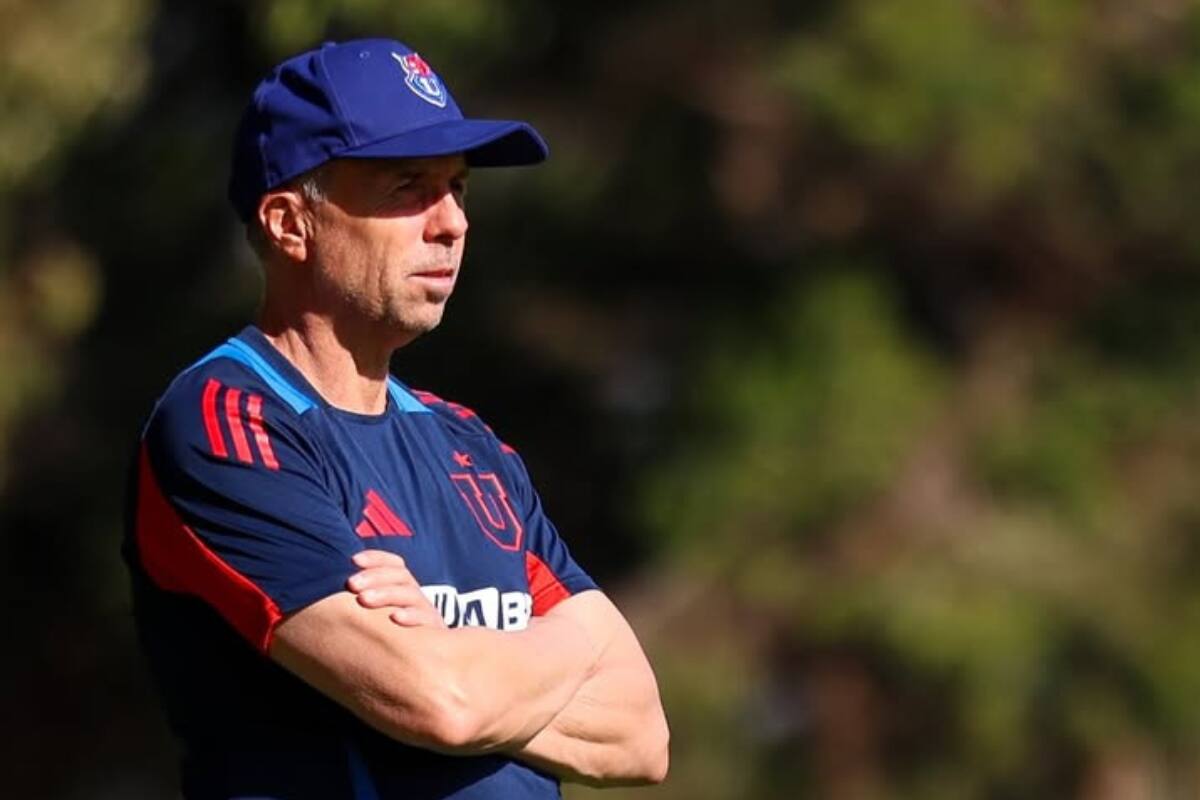 El entrenador de Universidad de Chile tiene contrato hasta fines de 206, pero...