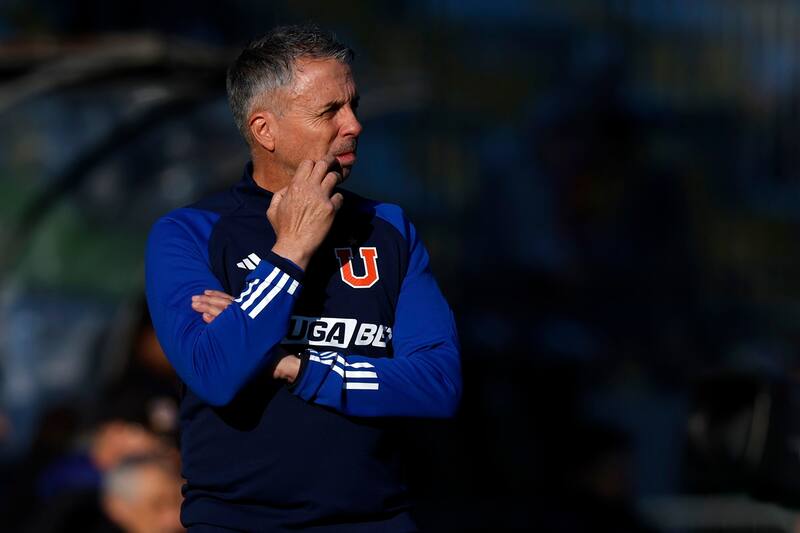 Se refirió al mercado de fichajes de la Universidad de Chile.