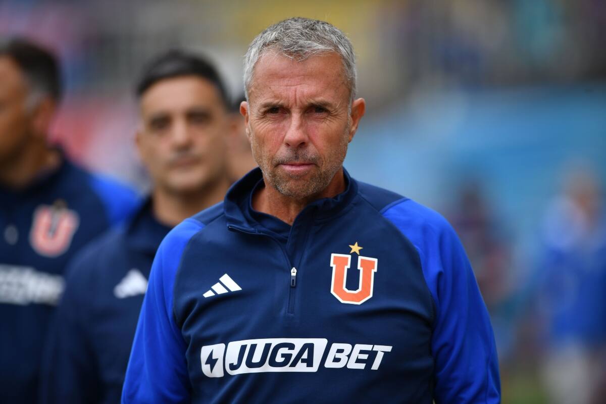 Entrenador de Universidad de Chile.