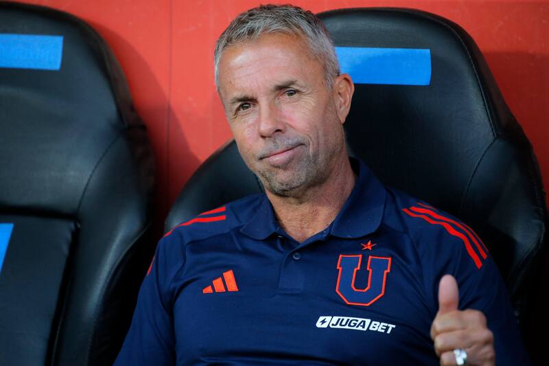 El DT de la U espera darles rodaje a los suplentes en el duelo copero ante Magallanes.