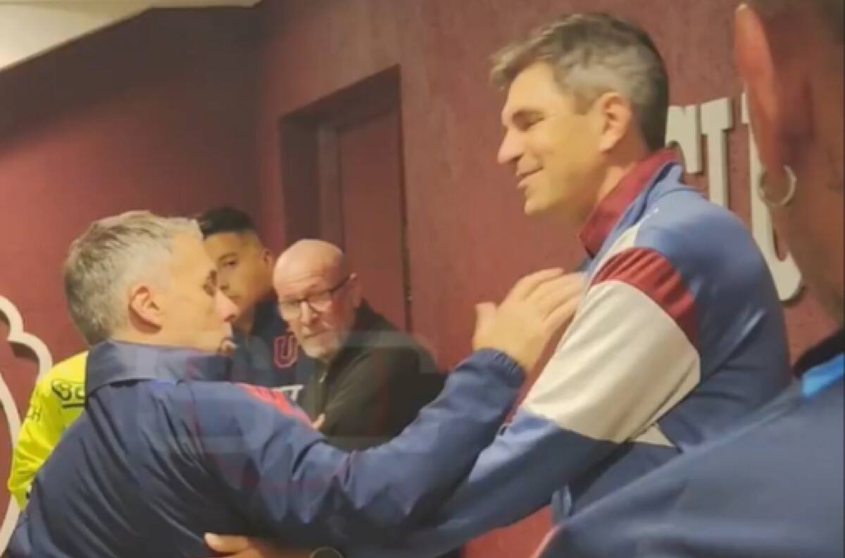 VIDEO | Con mensaje a la U incluido: así fue el encuentro entre Gustavo Álvarez y Mauricio Pellegrino