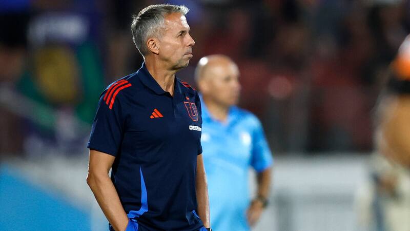 Gustavo Álvarez no lo tiene considerado: Bianneider Tamayo sufrió un nuevo revés en la U