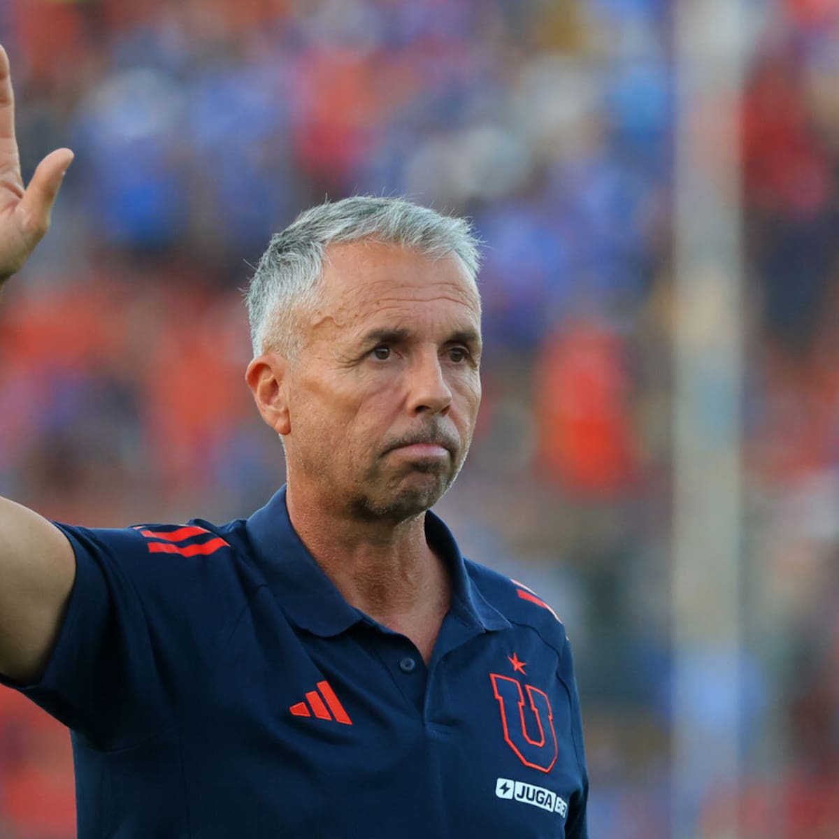 La frase de Liga de Quito que desató la furia de los hinchas de la U en la presentación de Gustavo Álvarez