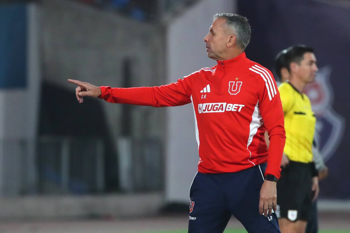 El DT vive su partido más importante del año. Foto: Photosport.