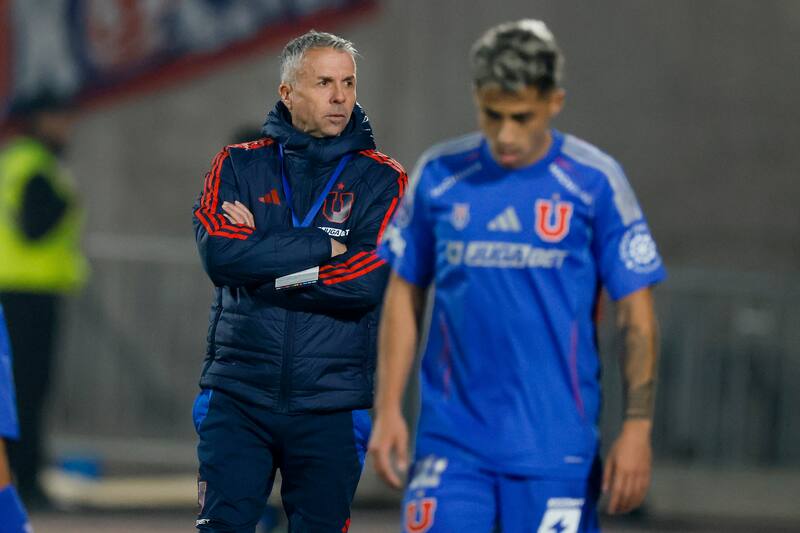 , DT de Universidad de Chile. Foto: Agencia Aton.