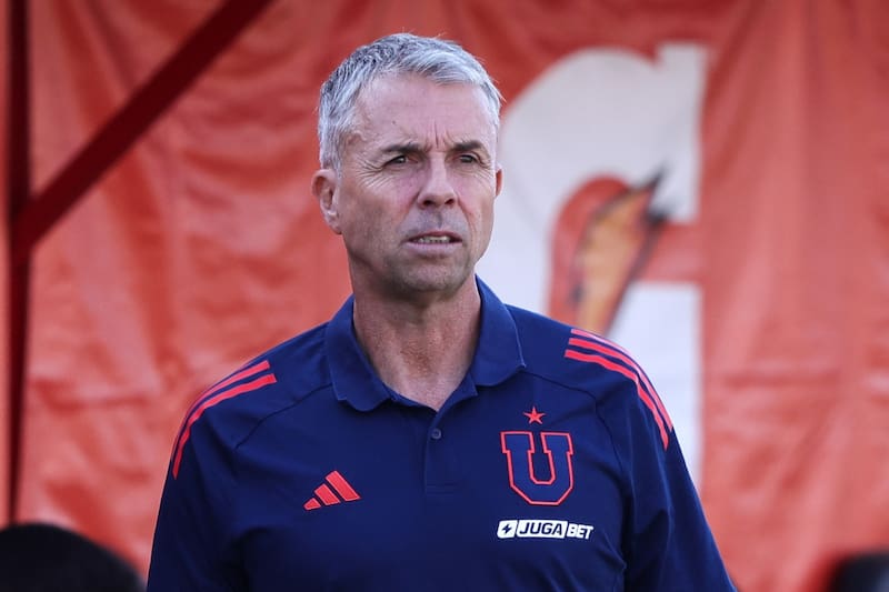 Michael Clark definió la fecha para definir el futuro del DT argentino junto a Universidad de Chile. Foto: Agencia ATON.