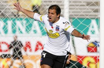 Entrevista | Gustavo Biscayzacú: de hacer un doblete con Colo Colo en La Bombonera a bendecir a Damián Pizarro