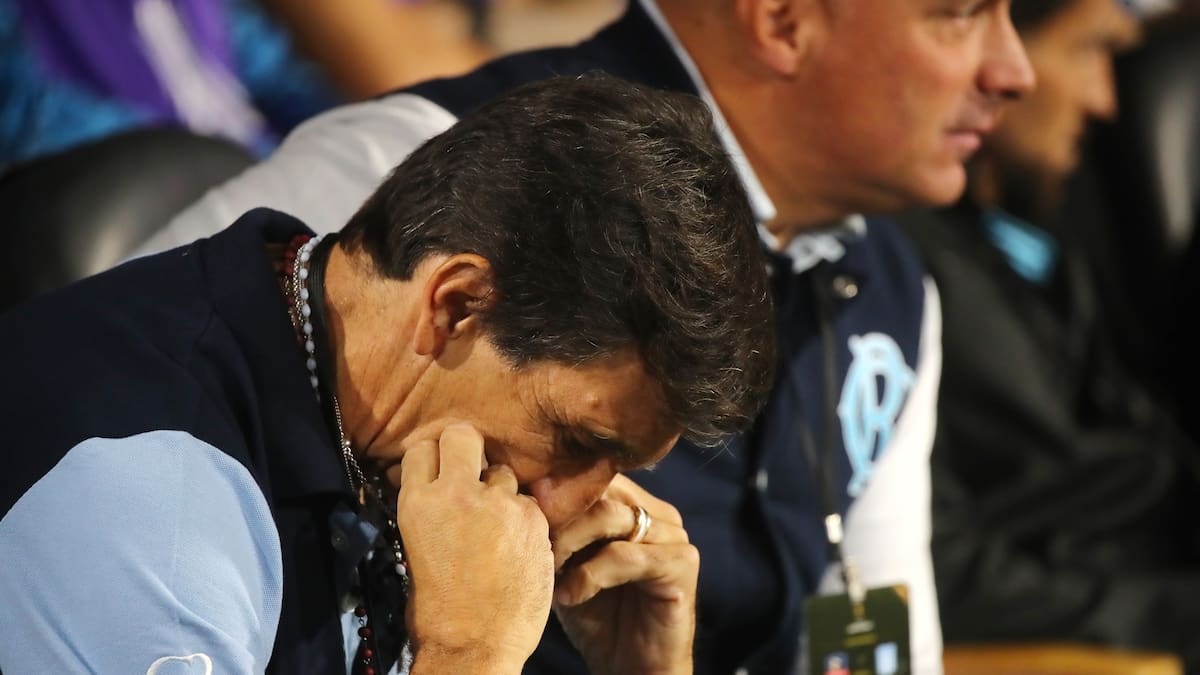 Luto en Racing: El duro golpe personal que sacude a Gustavo Costas a días del clásico contra Independiente