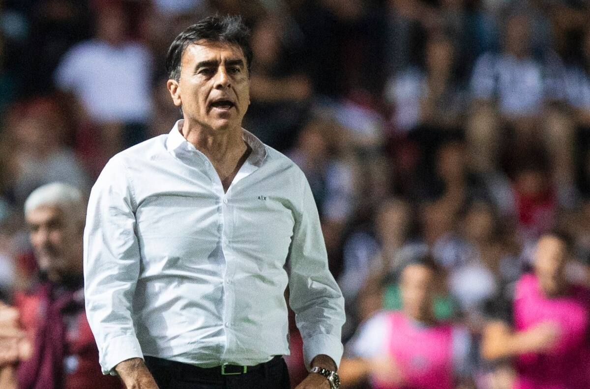 Gustavo Quinteros sorprendió a todos con esta decisión antes de la final de Vélez: “Debo informarles que...”