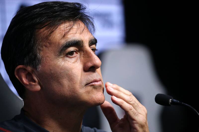 El técnico podría seguir en Colo Colo.