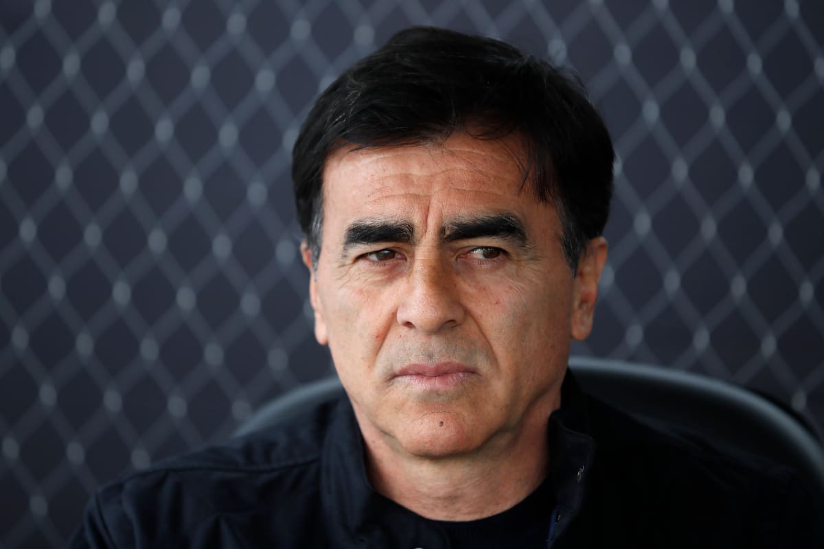 El entrenador de Colo Colo fue crítico tras una nueva eliminación internacional. (Foto: Agencia Aton)