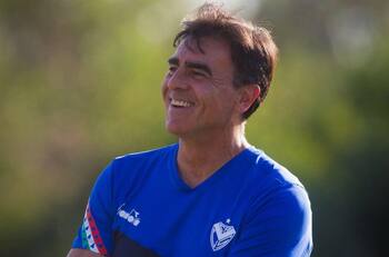 VIDEO | Por penales: Gustavo Quinteros eliminó al equipo de Pablo Guede en Argentina