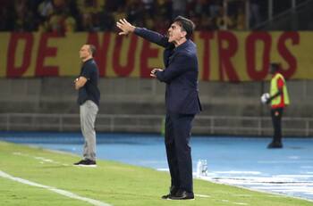 ¿Estarán de acuerdo los hinchas? Gustavo Quinteros valoró el punto conseguido por Colo Colo en el debut en Copa Libertadores