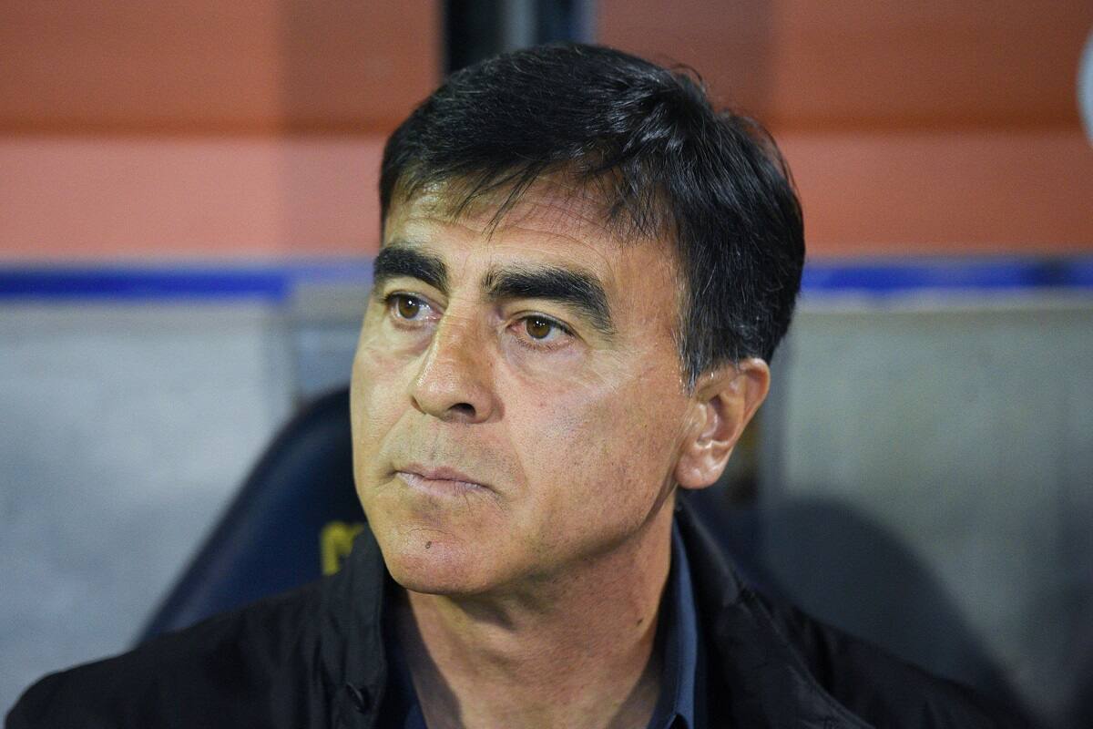 se acerca a paso firme a Colo Colo.