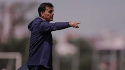 ¿Incluidos los chilenos? Gustavo Quinteros saca la podadora y 20 jugadores se irían de Independiente