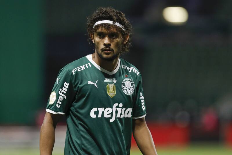 El mediocampista Gustavo Scarpa podría llegar a quitarle minutos a Charles Aránguiz