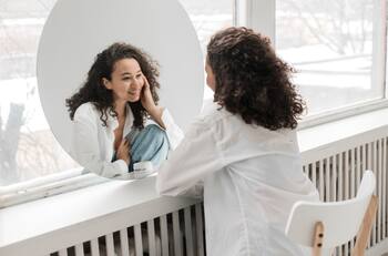 Sé una mujer más segura de ti misma con estos sencillos hábitos