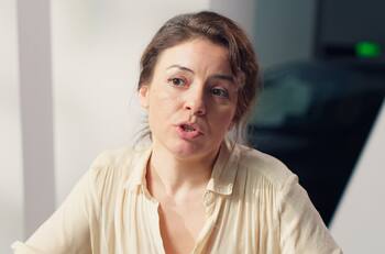 ¿Qué significa hablar solo según la psicología?