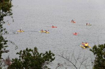 Encuentran cuerpo en Lago Villarrica que correspondería a profesor de la PUCV desaparecido