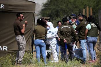 Hallan restos humanos en reja de contención de canal de regadío en Padre Hurtado