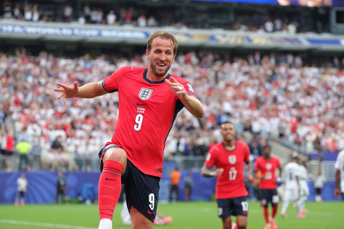 Marcó uno de los goles del partido. Foto: EFE.