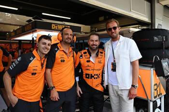 VIDEO | Plagado de figuras: las estrellas del fútbol mundial que llegaron al GP de España